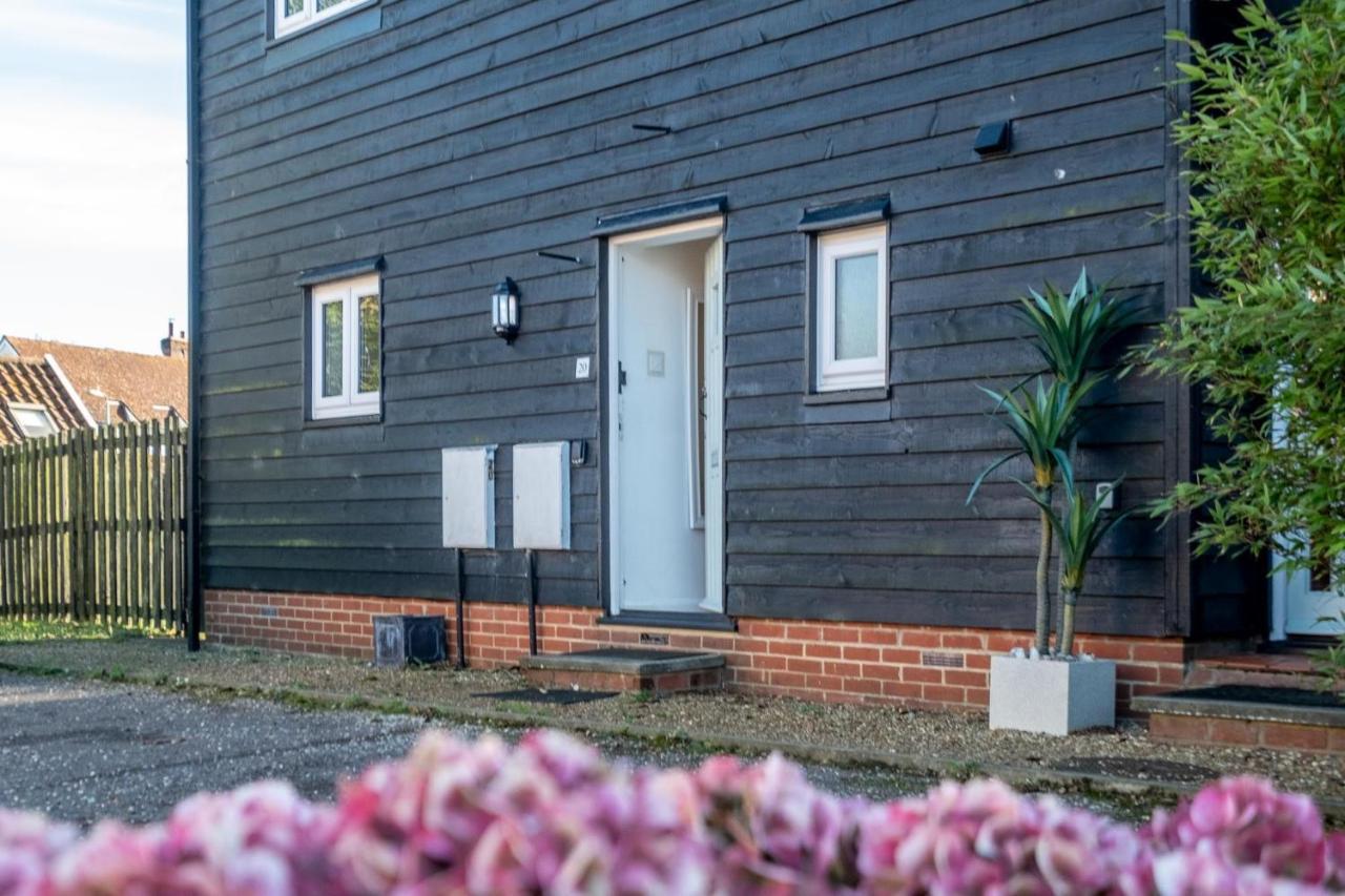 The Britten - Aldeburgh Coastal Cottages Екстер'єр фото