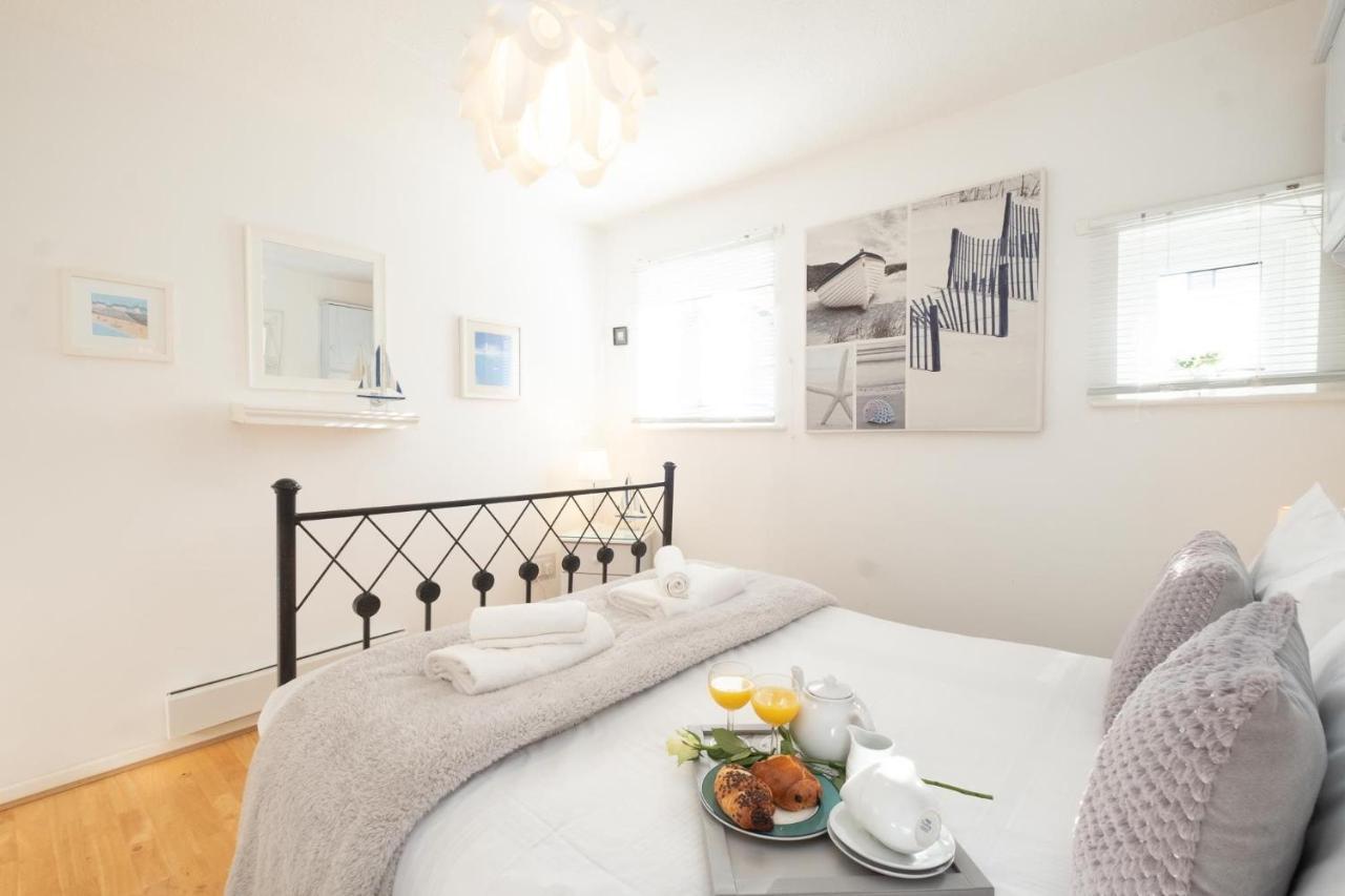 The Britten - Aldeburgh Coastal Cottages Екстер'єр фото