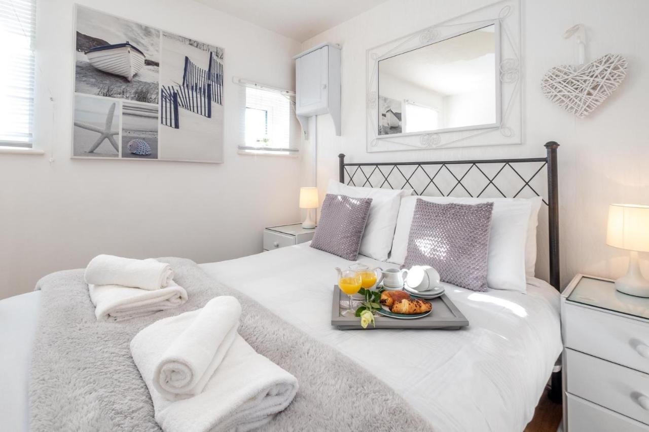 The Britten - Aldeburgh Coastal Cottages Екстер'єр фото